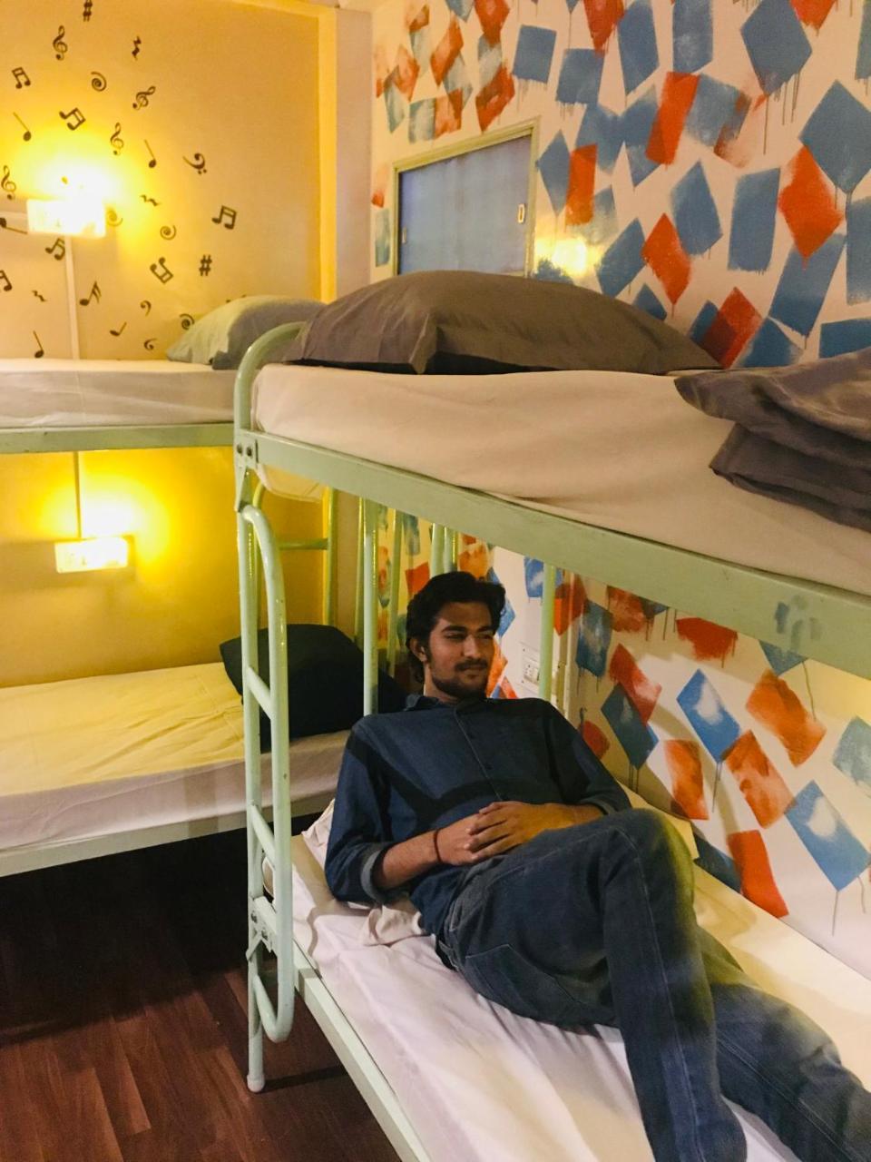 The Little Blue Window Hostel Bangalore Luaran gambar
